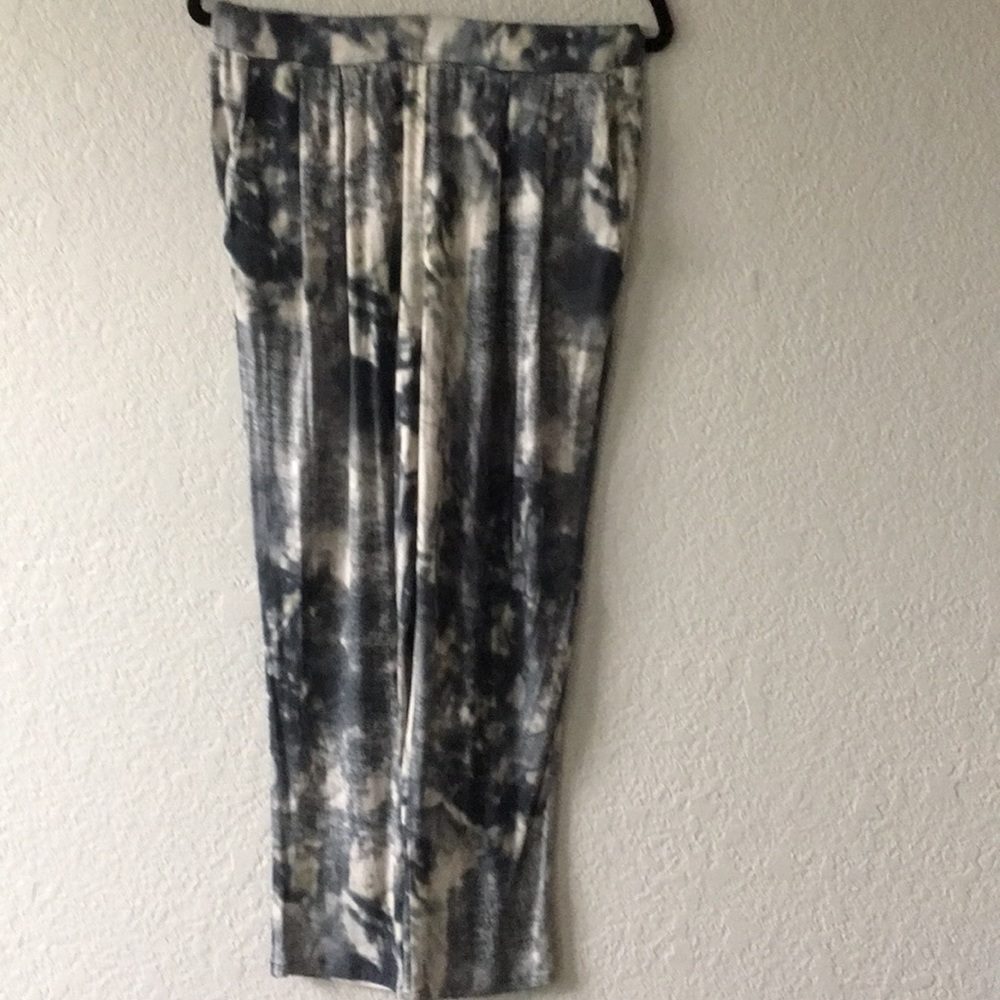 MATTY M Leggings  Gray and Black Size M Super Cute - Picture 8 of 8